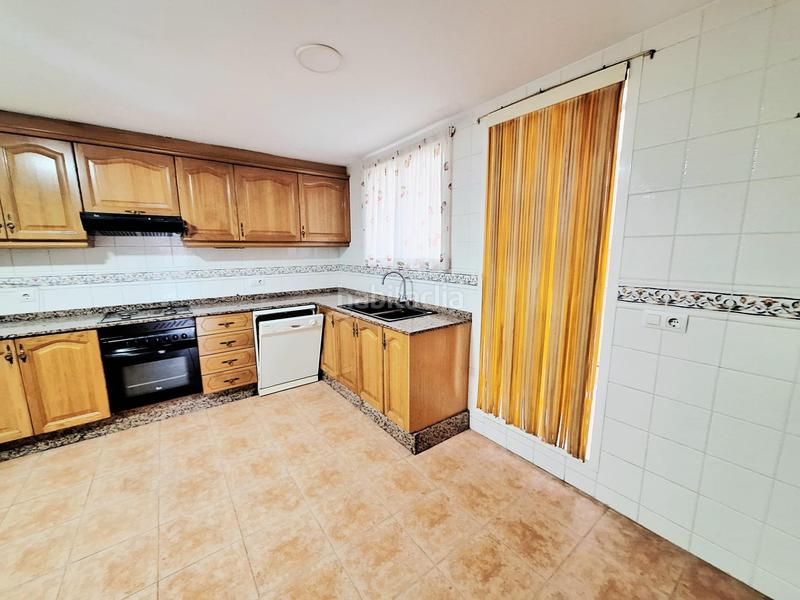 Foto 78ed75b1-5fa1-40f7-bb35-1b0626c377ba. Lloguer casa adossada a Carcaixent