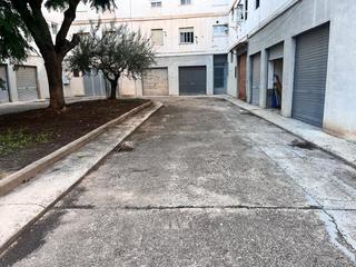 Aparcament cotxe a Carcaixent. Garaje en venta en carcaixent  zona la vieta