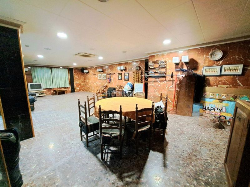 Foto 56d852d0-e8af-41bb-b9f3-7741aa5b23ff. Business premise in Sants Patrons Alzira