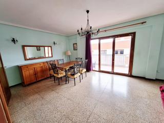 Pis a Carcaixent. Amplio y luminoso piso en venta cerca del centro en  carcaixent!