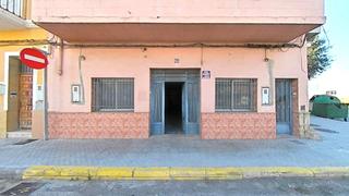 Casa in Villanueva de Castellón. Una oportunidad única para crear tu hogar junto al mar en la cos