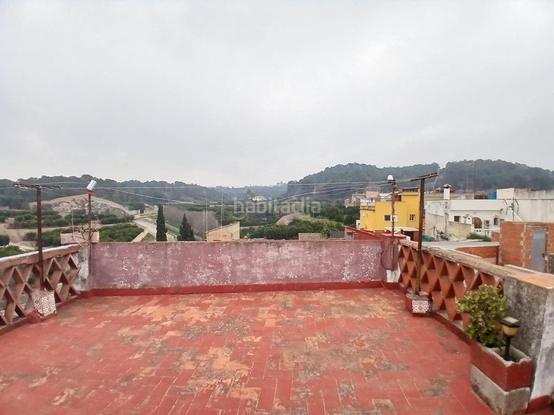 Foto 40b2396c-2486-4104-b7fb-4076778f2b54. Casa amb aparcament a Carcaixent