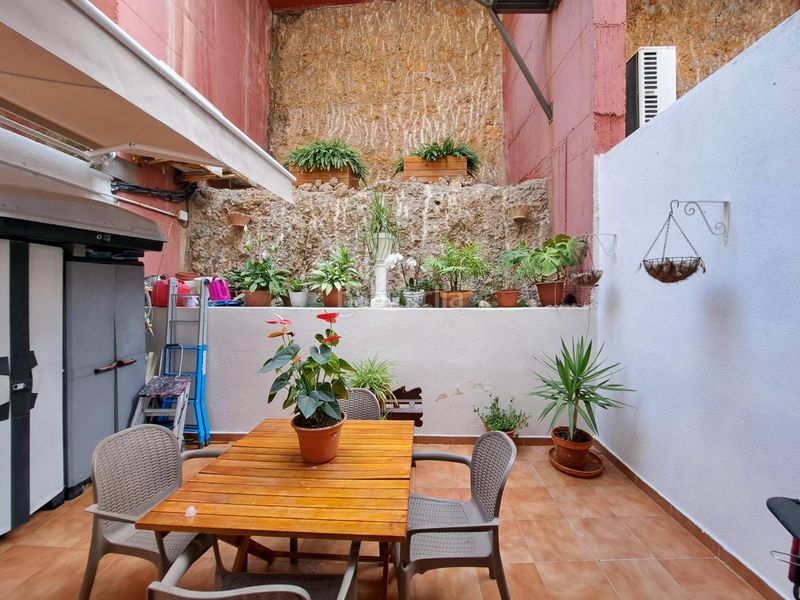 Foto 1ebaf434-c6eb-4c28-971a-e9798fd300da. Casa adossada amb aparcament piscina a El Faro Cullera