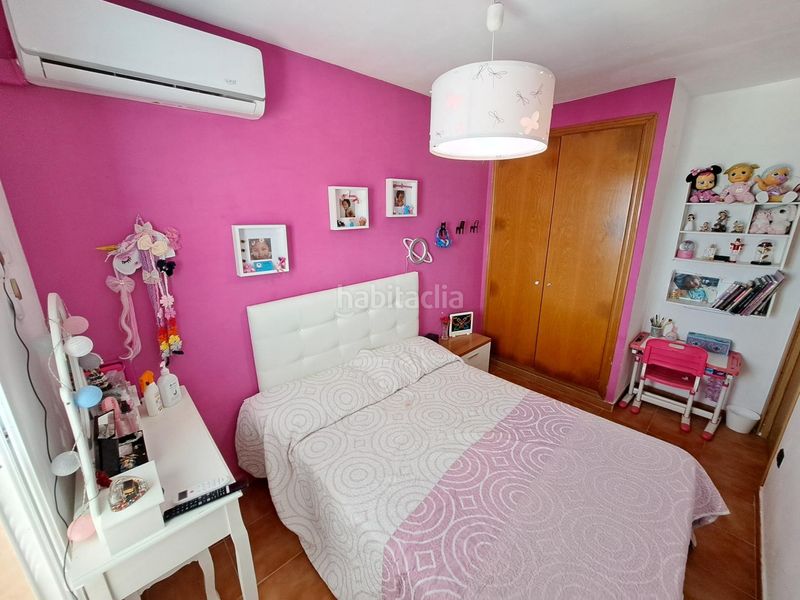 Foto 9a081405-47c7-4d6b-b4e4-4261ad475adf. Casa adossada amb aparcament piscina a El Faro Cullera