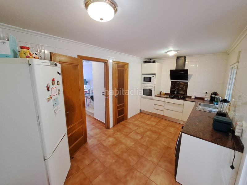 Foto ae12c06a-3134-4e72-b3ba-ee8599bff20b. Casa adossada amb aparcament piscina a El Faro Cullera