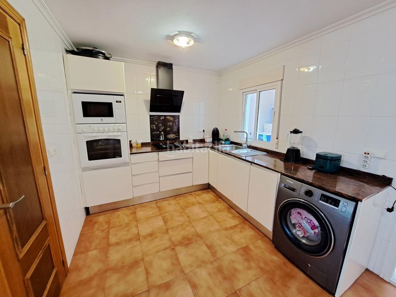 Foto c3c0d36e-8671-47c9-ab01-c3157f8a286c. Casa adossada amb aparcament piscina a El Faro Cullera