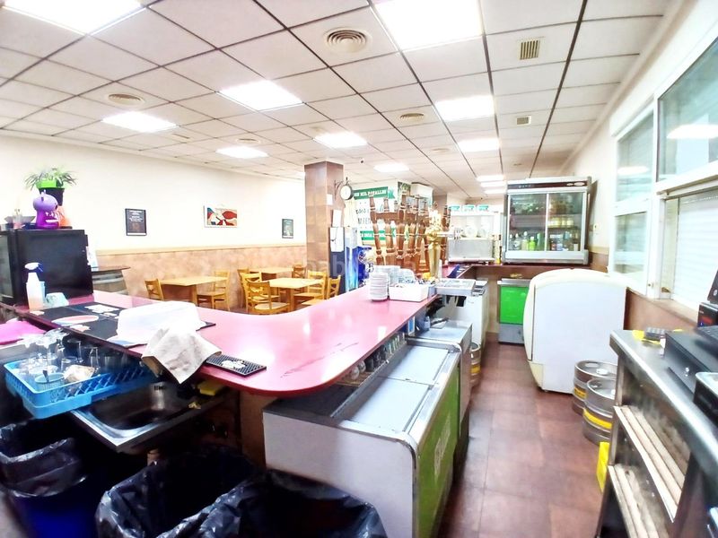 Foto a5cd3bd8-ae7a-4549-ac8c-8d2523f0e6a9. Local comercial a Rafelguaraf
