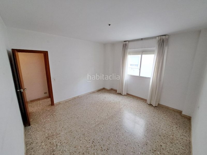 Foto 00a85f72-9d5d-4eb6-ab17-d0a3338d03d9. Pis a La Vila Alzira