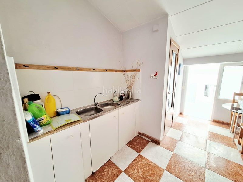 Foto 7cabbbfb-2ccb-4294-b162-c836f96a059f. Casa amb aparcament a Carcaixent