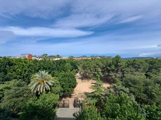 Appartement  Calle alquenencia. Piso en venta frente al parque