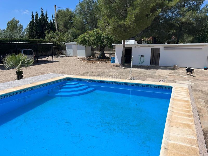 Foto f953aee4-5fe6-4bd8-9ab3-0b3a595122a9. Xalet amb calefacció piscina a Llombai
