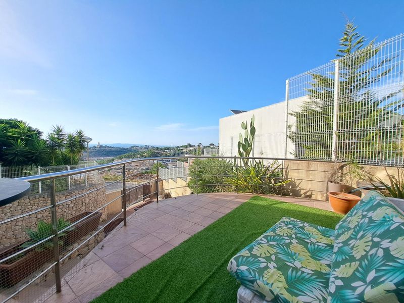 Foto 1e7e6f59-5cc1-4464-94fd-c252552c669e. Chalet el chalet con el que has soñado, ahora a la venta en la urbanización el racó valencia en Alzira