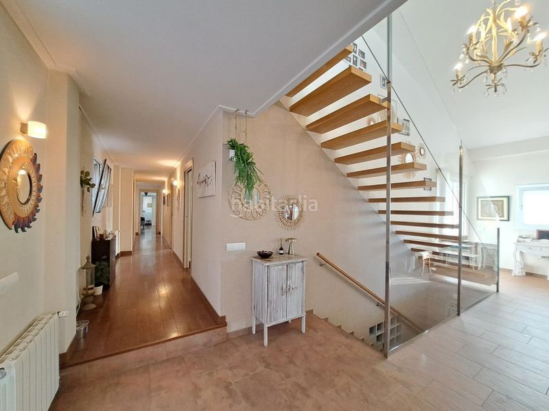 Foto 9b4c2aa8-06af-4078-9337-41b38d2ff054. Chalet el chalet con el que has soñado, ahora a la venta en la urbanización el racó valencia en Alzira