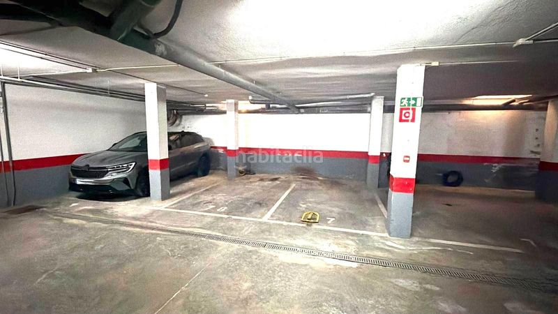 Foto 50bfa38c-2e92-481a-a6c2-36cfb646a8f8. Aparcament cotxe a Carcaixent