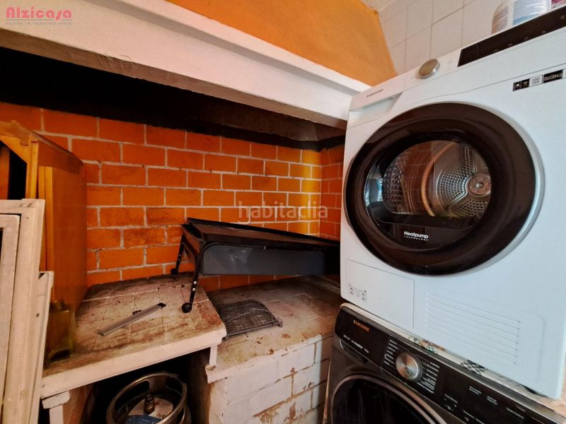 Foto 49cb07dd-f75e-4233-b723-0b3289697b7d. Xalet amb aparcament piscina a Alberic