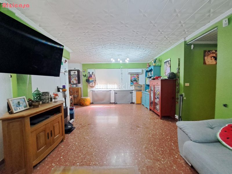 Foto 7233c527-0493-444d-842a-83fa82e29b5d. Xalet amb aparcament piscina a Alberic