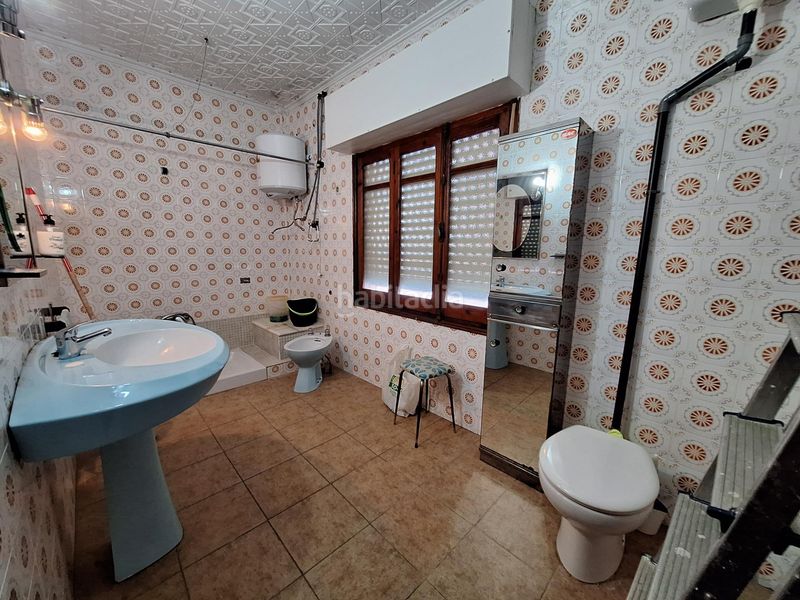 Foto f4abd58b-f779-4d98-a131-392ebbb5c382. Casa amb aparcament a Alquenència - Venècia Alzira