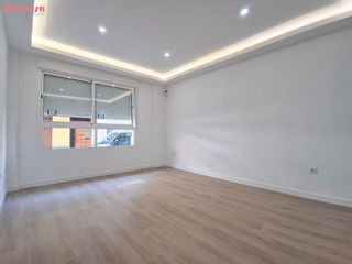 Rez-de-chaussée à Carcaixent. Piso totalmente reformado en planta baja  carcaixent