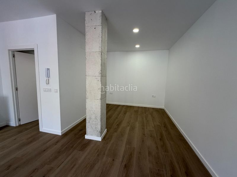 Foto ccad8b23-be04-4160-8cf2-456fb2c210f0. Estudi a Alberic