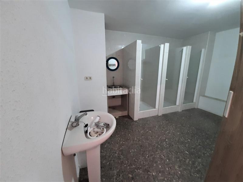 Foto b4c9f96d-6bdb-4c0c-949a-3699da011eb3. Edificio  cuatro plantas en el centro en Alquenència - Venècia Alzira