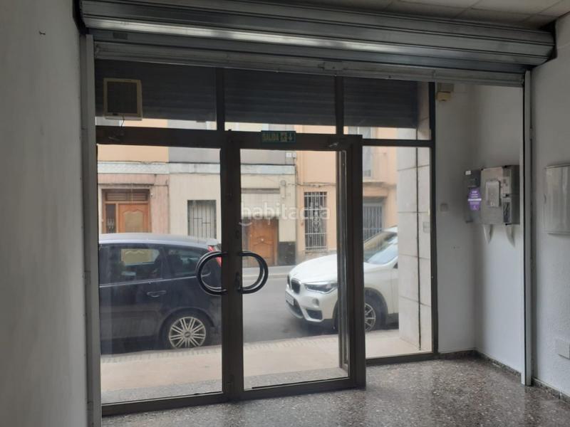 Foto b9a7cd10-06ba-43c1-ae20-55819acbfc9f. Edificio  cuatro plantas en el centro en Alquenència - Venècia Alzira