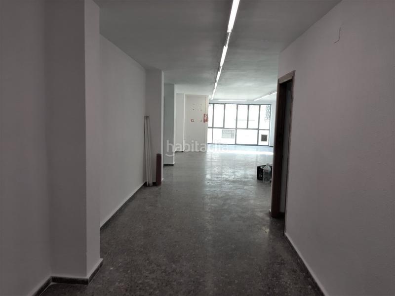 Foto d0067968-0890-4bef-8735-0e7f9afd6798. Edificio  cuatro plantas en el centro en Alquenència - Venècia Alzira