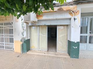 Lloguer Local Comercial a Alquerieta. Local comercial en zona de paso