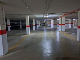 Rent Car parking  Avenida gran via comunitat valenciana. Plaza de garaje en venta o alquiler, zona de tulell