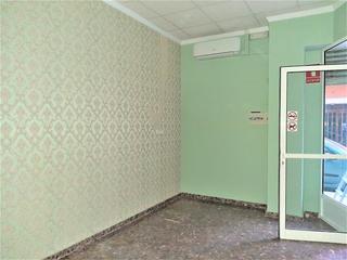 Location Local commercial  Carrer prior morera. Local comercial en alzira zona colegio ausias march