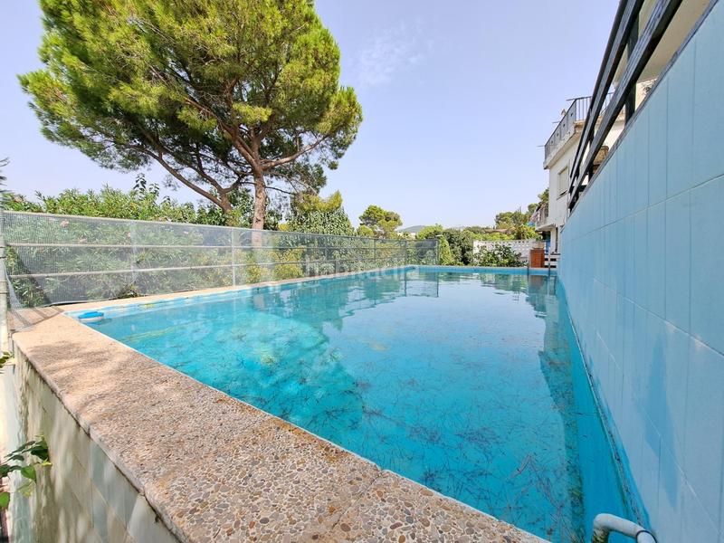 Foto 02312914-716a-4855-8c02-901261ec8d56. Chalet  en venta en urbanización el respirall en Alzira