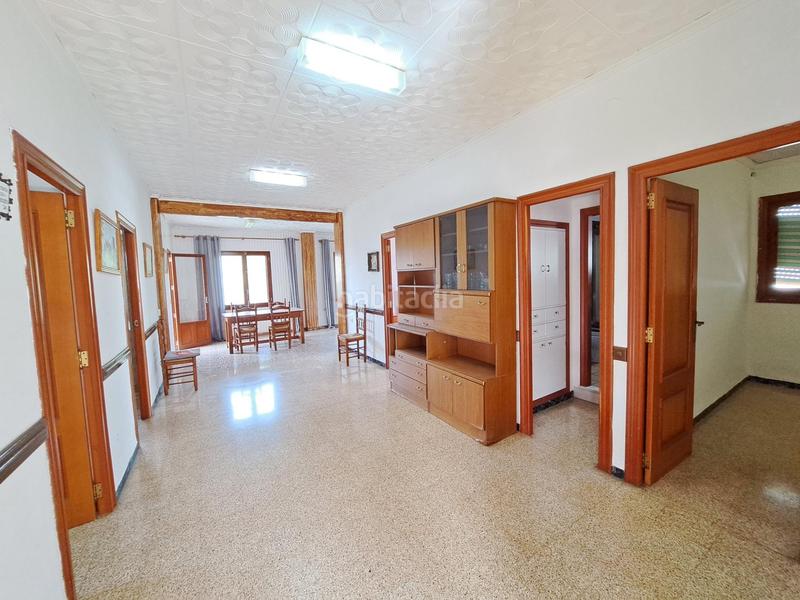 Foto e0379782-d0b5-47fb-a44c-46ad565f91b1. Chalet  en venta en urbanización el respirall en Alzira