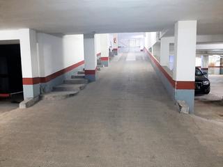 Parking coche en Pere Morell - Alborxí. Plaza de garaje a la venta. zona luis suñer.