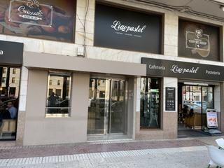 Lloguer Oficina a Pere Morell - Alborxí. Entresuelo para oficinas muy bien situado en zona comercial.