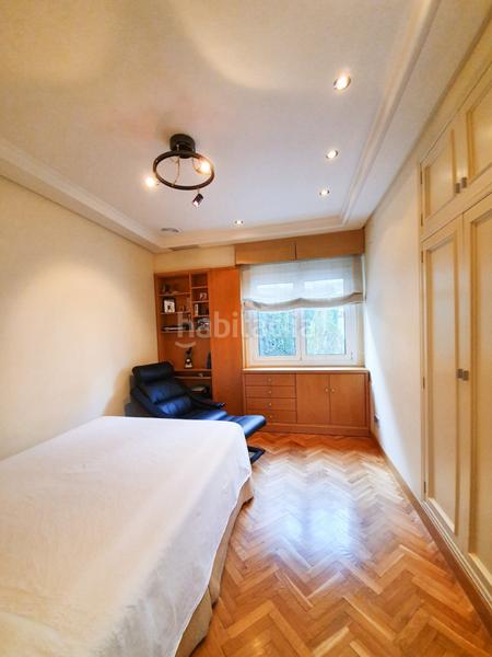 Foto c409a934-39ec-4d3a-925b-de0015622e90. Chalet avec chauffage parking piscine dans Ciutat Jardí - Torreta Verdí Elche / Elx