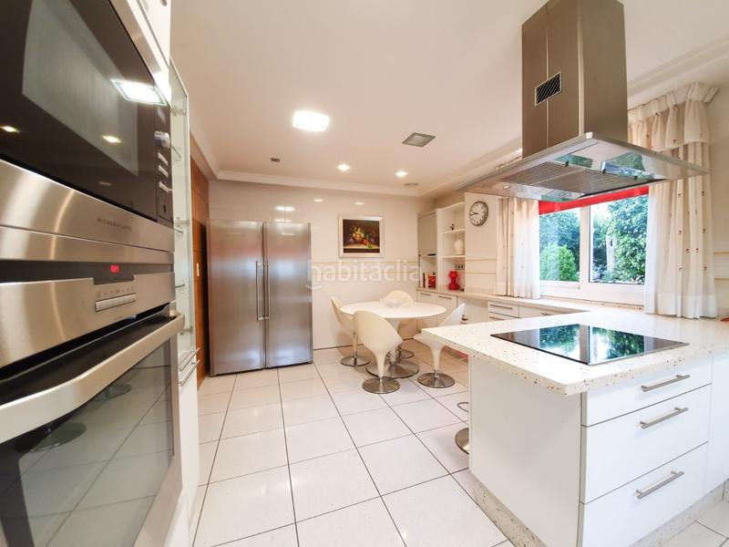 Foto ccbde00f-ea5a-4b9c-9000-74277485b8b1. Chalet avec chauffage parking piscine dans Ciutat Jardí - Torreta Verdí Elche / Elx