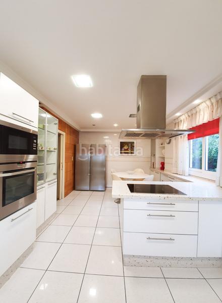 Foto efe3e095-b10b-43b1-8cfc-f4b03b7d14d3. Chalet avec chauffage parking piscine dans Ciutat Jardí - Torreta Verdí Elche / Elx