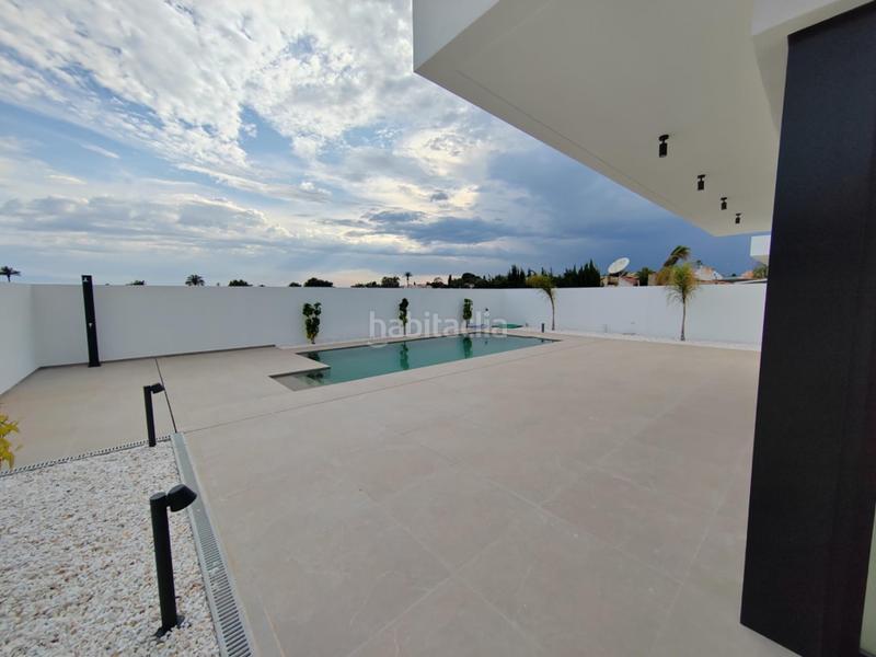 Foto 91f98560-2b4c-421e-a6db-d34133019886. Xalet amb calefacció aparcament piscina a La Font-Mezquitas San Juan de Alicante