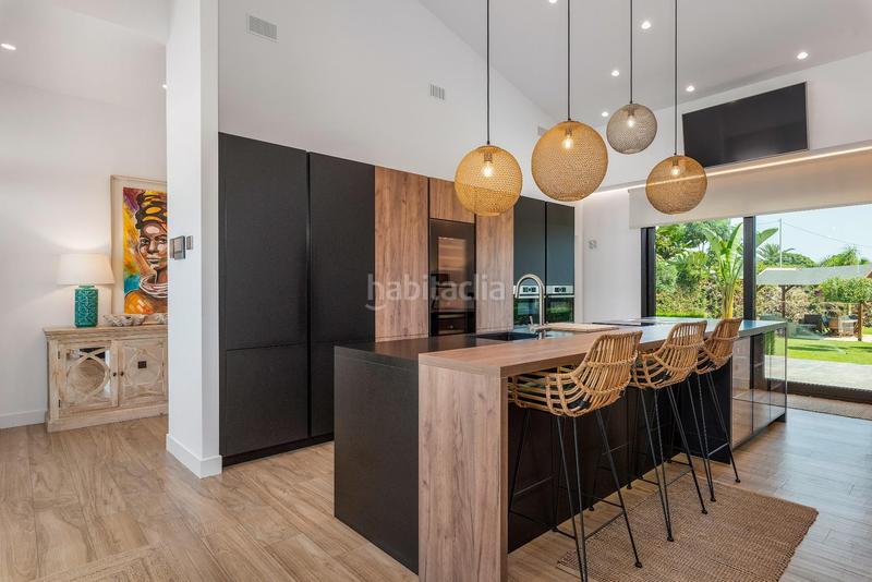 Foto 2c9d0609-d6ed-4f31-b0e3-17e8ae605306. Xalet amb calefacció aparcament piscina a Las Bayas Elche / Elx