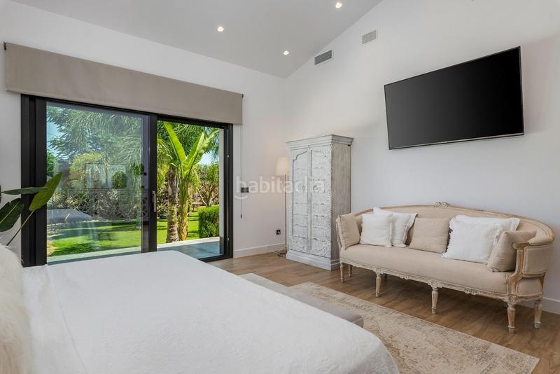 Foto 436cd042-c754-4ea1-be38-c84aba0c1dfe. Xalet amb calefacció aparcament piscina a Las Bayas Elche / Elx