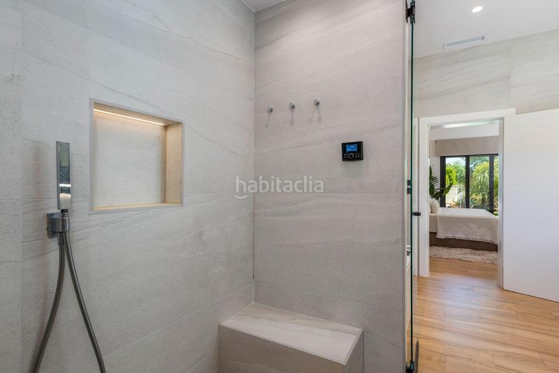 Foto 6203bb7c-fa94-440f-9a69-8b1aa6e154e0. Xalet amb calefacció aparcament piscina a Las Bayas Elche / Elx