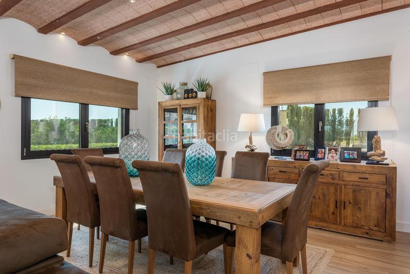 Foto 9bd08eb5-e69b-4964-8e9d-ddc556452132. Xalet amb calefacció aparcament piscina a Las Bayas Elche / Elx