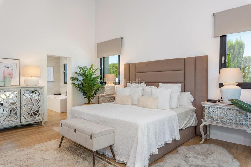 Foto e4147a2f-cf97-4e9f-a6d8-75ab10d34c9c. Xalet amb calefacció aparcament piscina a Las Bayas Elche / Elx