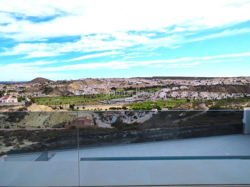 Foto 33fccd7f-32fe-49fa-8f80-4932619b200a. Xalet amb calefacció aparcament piscina a Rojales