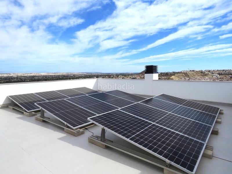 Foto 81e5e134-a1ff-4648-836f-9d85f28bd840. Xalet amb calefacció aparcament piscina a Rojales