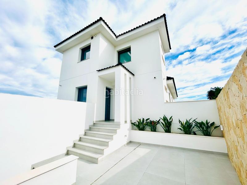 Foto ac309d21-b586-4c81-9b1b-a3e88f8d95ff. Xalet amb calefacció aparcament piscina a Rojales