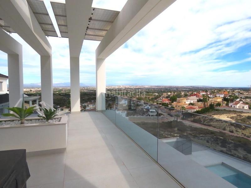 Foto ca897dcf-88d9-4112-aefd-81d7c0d296ca. Xalet amb calefacció aparcament piscina a Rojales