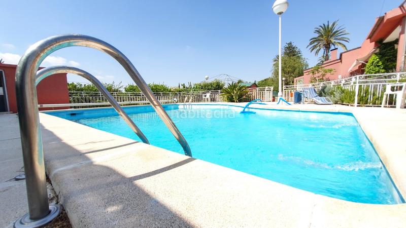 Foto 3f514ef1-0da4-468d-b12a-d4a343ec6c3e. Chalet venta chalet, casa invitados, piscina, pista deportiva, huerto, zona hospital elche en Elche / Elx