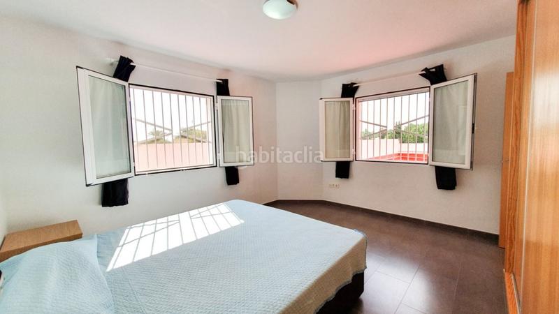 Foto 6098c5a9-d6ff-4351-98c7-218c2dbb5fd2. Chalet venta chalet, casa invitados, piscina, pista deportiva, huerto, zona hospital elche en Elche / Elx