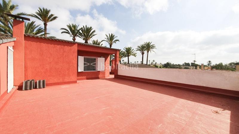 Foto aa29bafa-6e07-42a5-9881-ab2629f266d6. Chalet venta chalet, casa invitados, piscina, pista deportiva, huerto, zona hospital elche en Elche / Elx