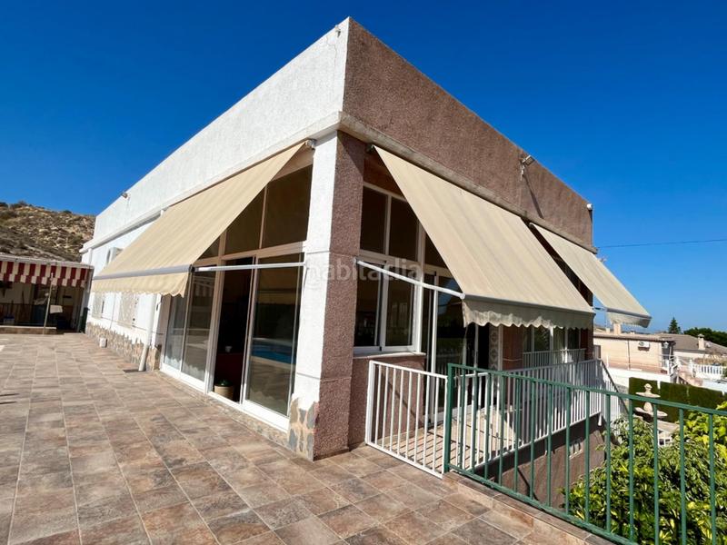 Foto 50675fe8-c274-4591-a7eb-8c5264f63182. Chalet mit heizung parking pool in Jubalcoi Elche / Elx